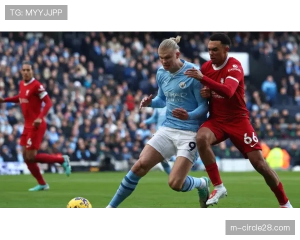 欧战归来，阿森纳全队进行恢复性训练